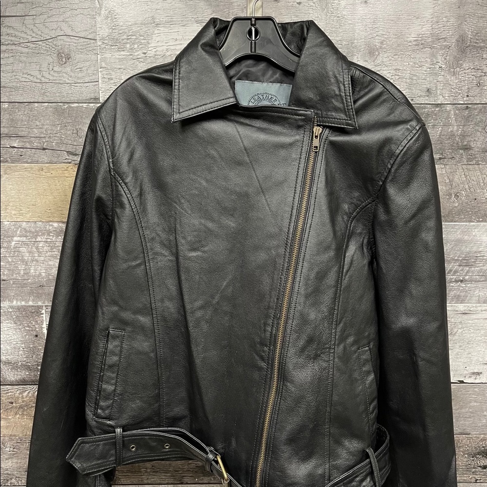 Men’s Leather Jacket